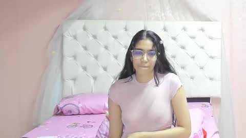 Aome Rainbow online show from 11-07-25, 06:13