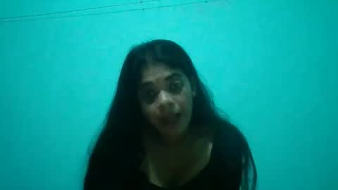 Snapshot of apa142817 chatting on 03-30-26, 08:26 Aparalux online show from 03-30-26, 08:26