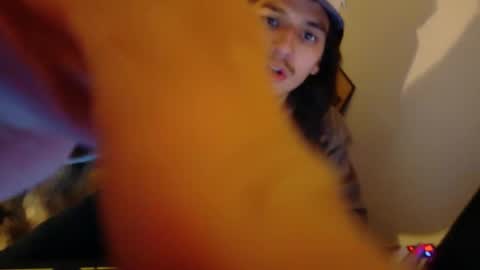 ApacheWithWebcam online show from 01-16-26, 04:38