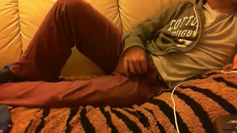 Snapshot of apep90 chatting on 05-28-26, 02:42 Apep90 online show from 05-28-26, 02:42