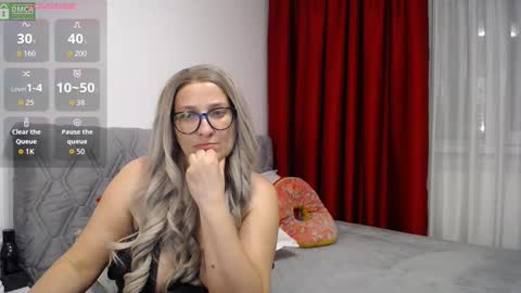 Sarah online show from 02-22-26, 05:55