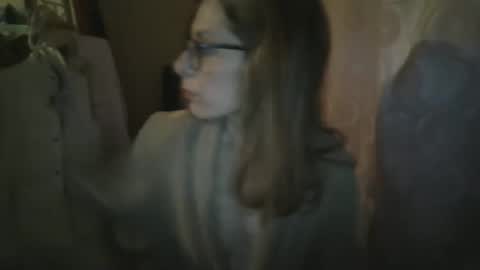 Snapshot of aphrodity_rox chatting on 03-08-26, 02:04 Aphrodity Rox online show from 03-08-26, 02:04