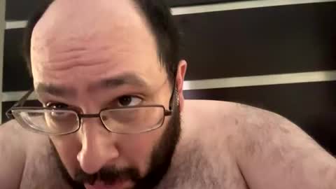 Snapshot of apolloguy3221 chatting on 06-08-26, 08:04 apolloguy3221 online show from 06-08-26, 08:04