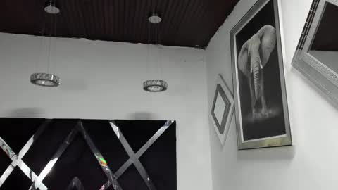 Apolo online show from 09-30-25, 06:40