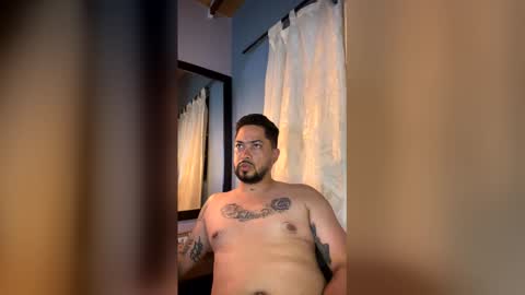 Snapshot of apolomarcos_ chatting on 05-12-26, 04:31 marcos online show from 05-12-26, 04:31