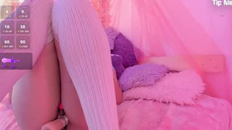 Lily online show from 10-04-25, 02:48