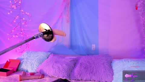 Lily online show from 04-13-26, 10:26