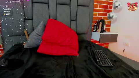 Snapshot of appolo_jay chatting on 12-31-24, 03:42 appolo online show from 12-31-24, 03:42
