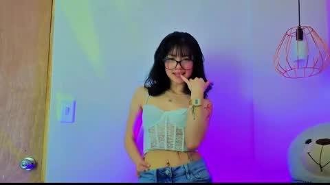   online show from 06-04-26, 12:00