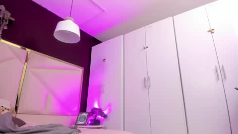 April online show from 09-30-25, 12:21