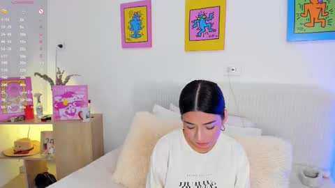 Snapshot of apriladdams chatting on 10-10-25, 09:03 April Addams online show from 10-10-25, 09:03