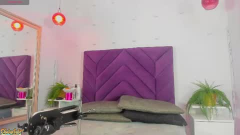aprilberri online show from 07-27-26, 03:35