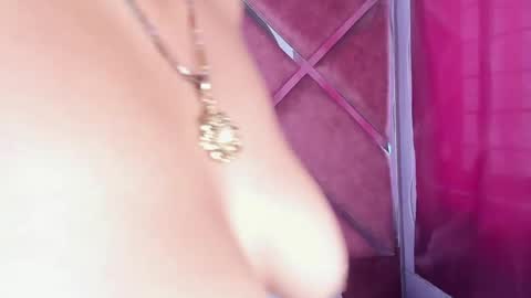 aprilmiiller online show from 04-11-26, 04:11