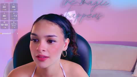 Snapshot of aprilrhodes_ chatting on 01-07-25, 05:54 April Rhodes online show from 01-07-25, 05:54