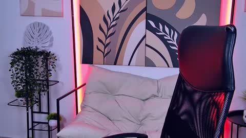 April. All year round.  online show from 03-09-26, 06:12