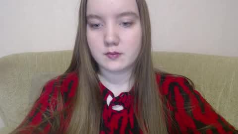 Josefin online show from 11-23-25, 05:18