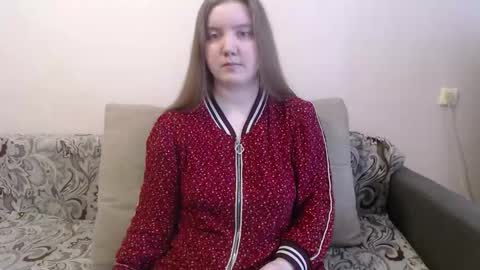 Josefin online show from 03-28-26, 06:35