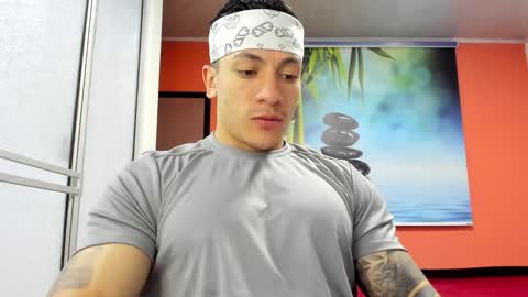 Jonathan online show from 02-12-26, 02:12