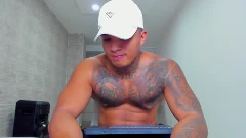 AquilesElpapi online show from 07-25-26, 03:15