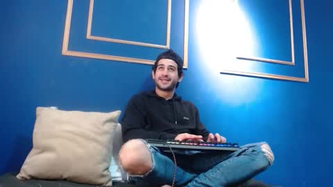 Snapshot of arabe_go chatting on 03-26-26, 03:23 arabe_go online show from 03-26-26, 03:23