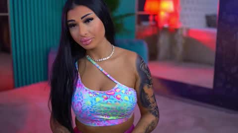 arabellaposh online show from 11-20-25, 06:13