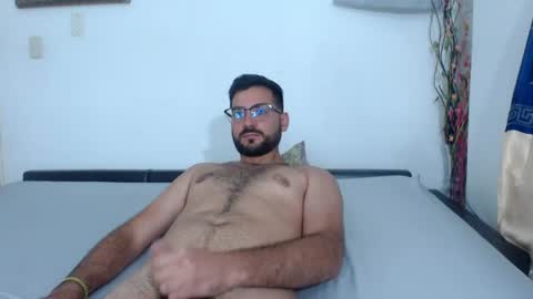 Snapshot of araboys chatting on 06-20-26, 02:25 Youssef Alkhoury online show from 06-20-26, 02:25