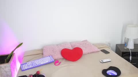   online show from 07-31-26, 02:22