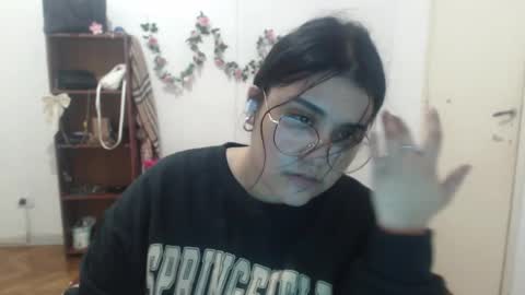 Aralyn  online show from 01-15-26, 01:16