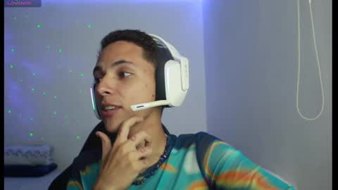 ARCHIBALDO online show from 02-28-25, 04:54