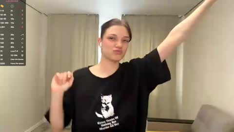 Caroline online show from 03-27-26, 10:48