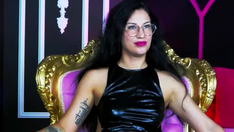 Snapshot of areina chatting on 06-06-26, 06:18 Areina online show from 06-06-26, 06:18