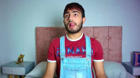 Ares Alpha  online show from 11-11-25, 07:14