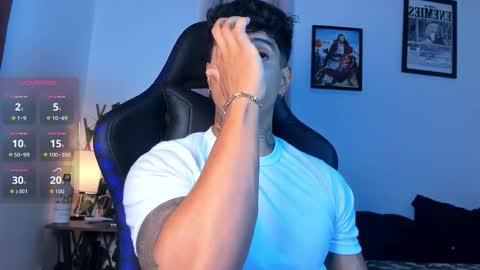 Snapshot of aress444 chatting on 11-02-25, 10:01 aress444 online show from 11-02-25, 10:01