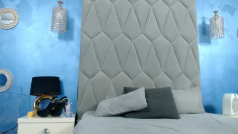 aretialisya online show from 09-13-25, 05:18