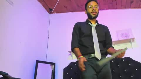 Snapshot of arez_vortex_ chatting on 05-28-26, 03:42 Alex Cortez online show from 05-28-26, 03:42