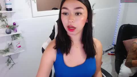 Snapshot of ari_2dcouple chatting on 05-30-26, 11:35 ari_2dcouple online show from 05-30-26, 11:35
