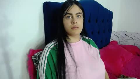 Snapshot of ari_coohachelaa chatting on 04-22-26, 08:21 ARIANNA online show from 04-22-26, 08:21