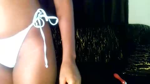 aria_bella25 online show from 03-17-26, 01:58