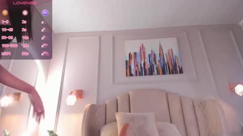 Snapshot of aria_greco chatting on 12-24-24, 06:11 Aria  online show from 12-24-24, 06:11