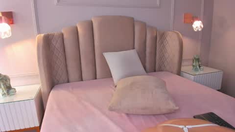 Snapshot of aria_greco chatting on 02-22-25, 03:56 Aria  online show from 02-22-25, 03:56