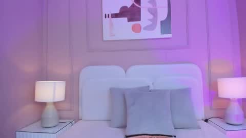 Snapshot of aria_greco chatting on 09-17-25, 02:57 Aria  online show from 09-17-25, 02:57