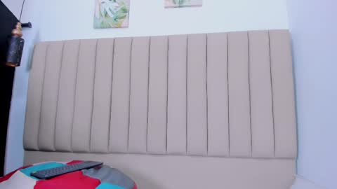 aria_henao online show from 09-19-25, 03:41