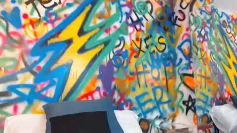 aria online show from 04-10-26, 02:11