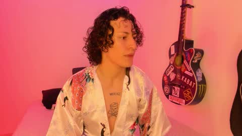 Aria and Orien online show from 02-06-26, 11:35