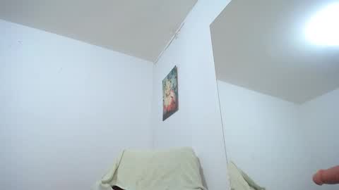 ariacoral online show from 09-19-25, 12:28