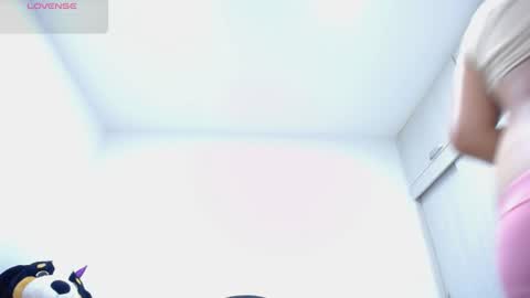ariacoral online show from 06-30-26, 01:23