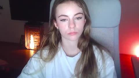 Snapshot of ariacreazy chatting on 01-12-26, 09:20 AriaCreazy online show from 01-12-26, 09:20