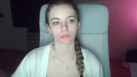 Snapshot of ariacreazy chatting on 03-03-26, 09:21 AriaCreazy online show from 03-03-26, 09:21