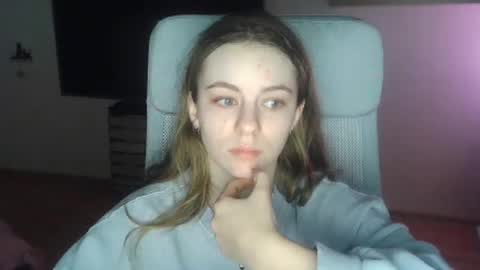 Snapshot of ariacreazy chatting on 03-26-26, 09:42 AriaCreazy online show from 03-26-26, 09:42