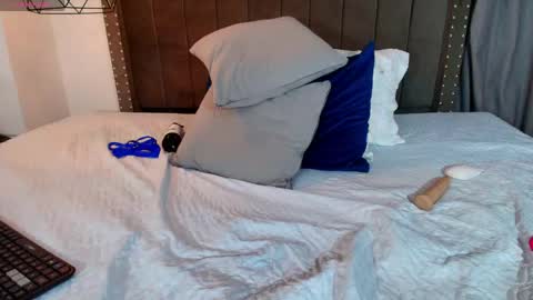 ariadelune7 online show from 04-13-26, 09:53